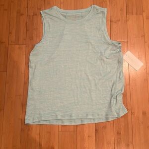 Danskin Workout Tank Sz L NWT